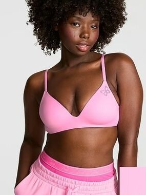 Pink Brand Soft Wireless Bra With Butterfly 32D - Color Pink NWOT